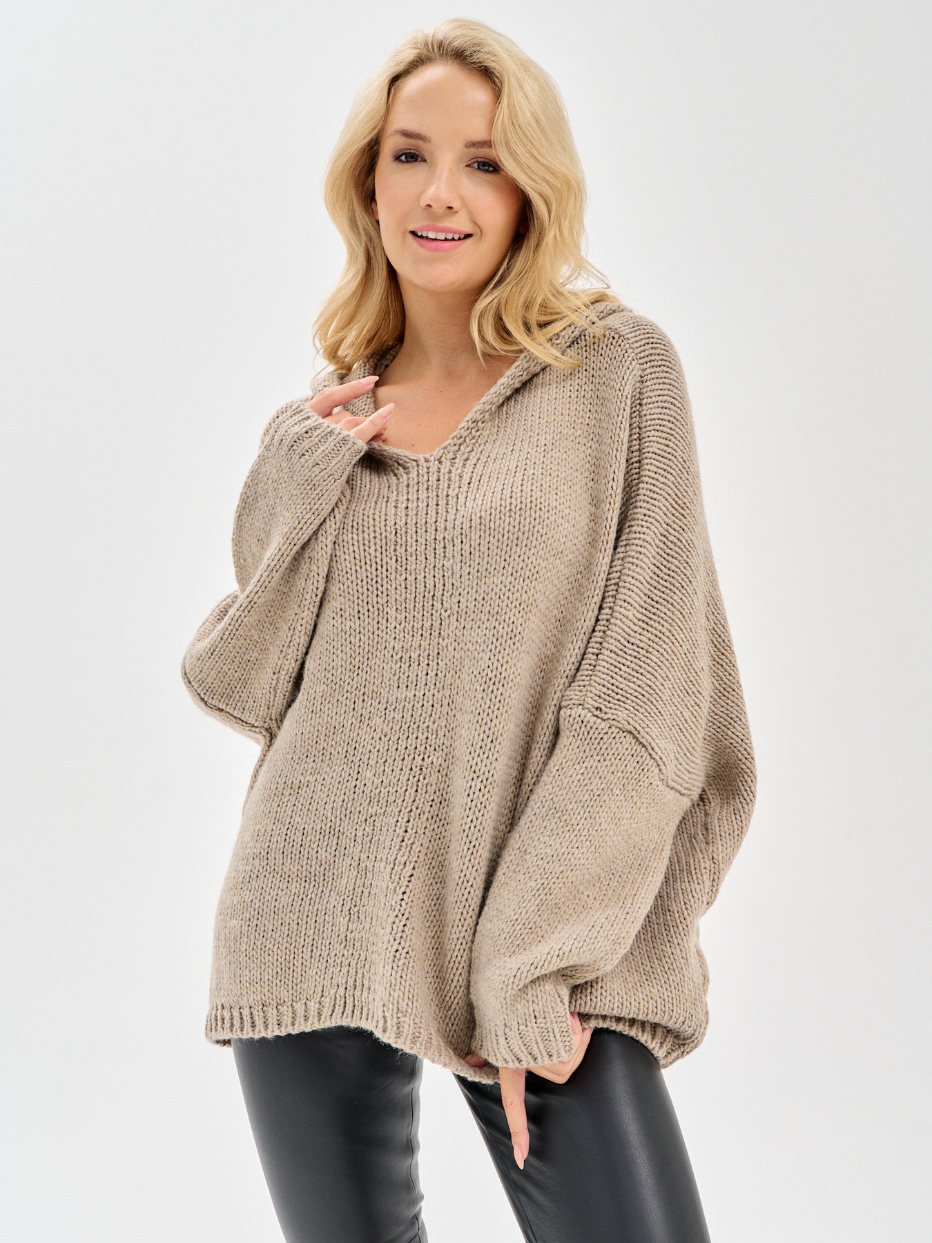 Damen Strickpullover mit Kapuze One Size – Oversize Made in Italy